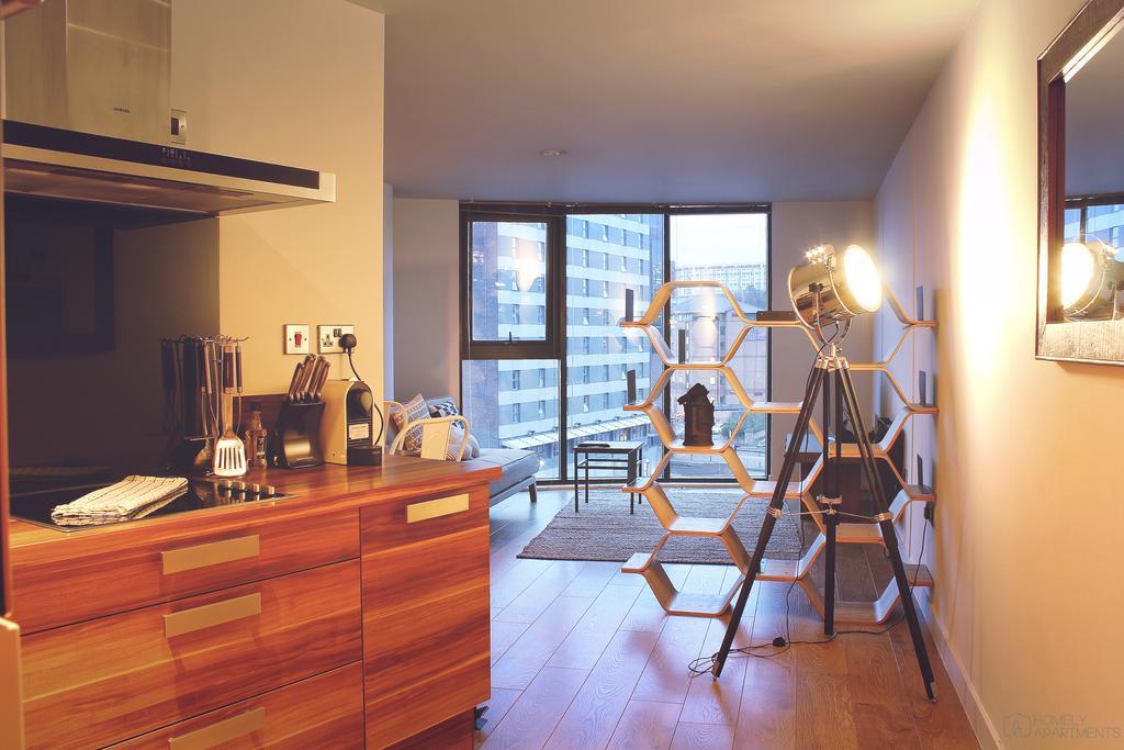 Homely Serviced Apartments - Blonk St Шеффілд Екстер'єр фото