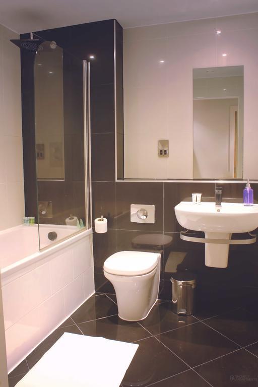 Homely Serviced Apartments - Blonk St Шеффілд Екстер'єр фото