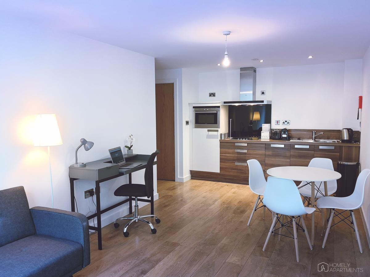 Homely Serviced Apartments - Blonk St Шеффілд Екстер'єр фото