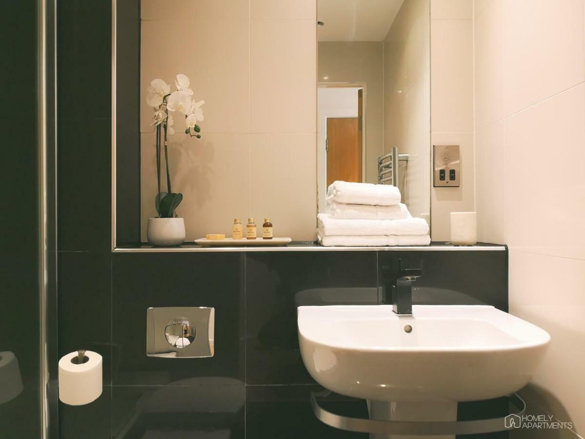 Homely Serviced Apartments - Blonk St Шеффілд Екстер'єр фото
